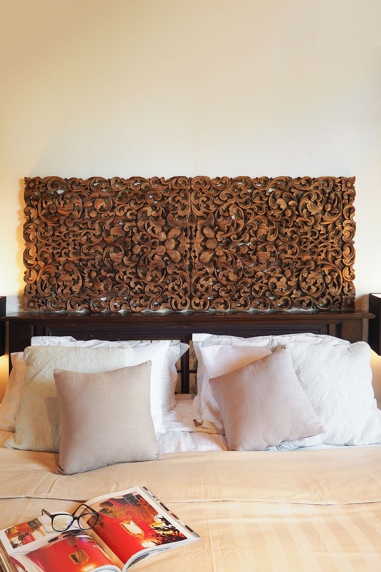 Hand-carved Solid Wood Queen King Bed Headboard Headboards 