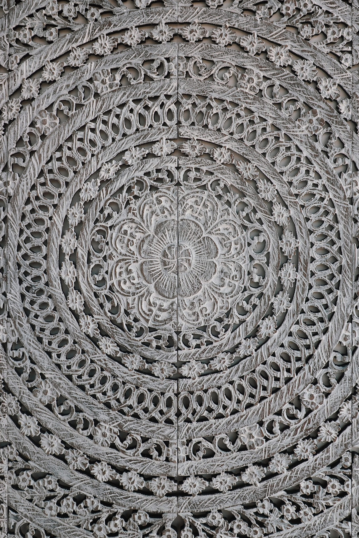 Wood Carving Wall Panel with Moroccan Design