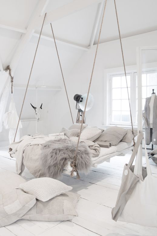 White Bedroom-Minimal Artist in White
