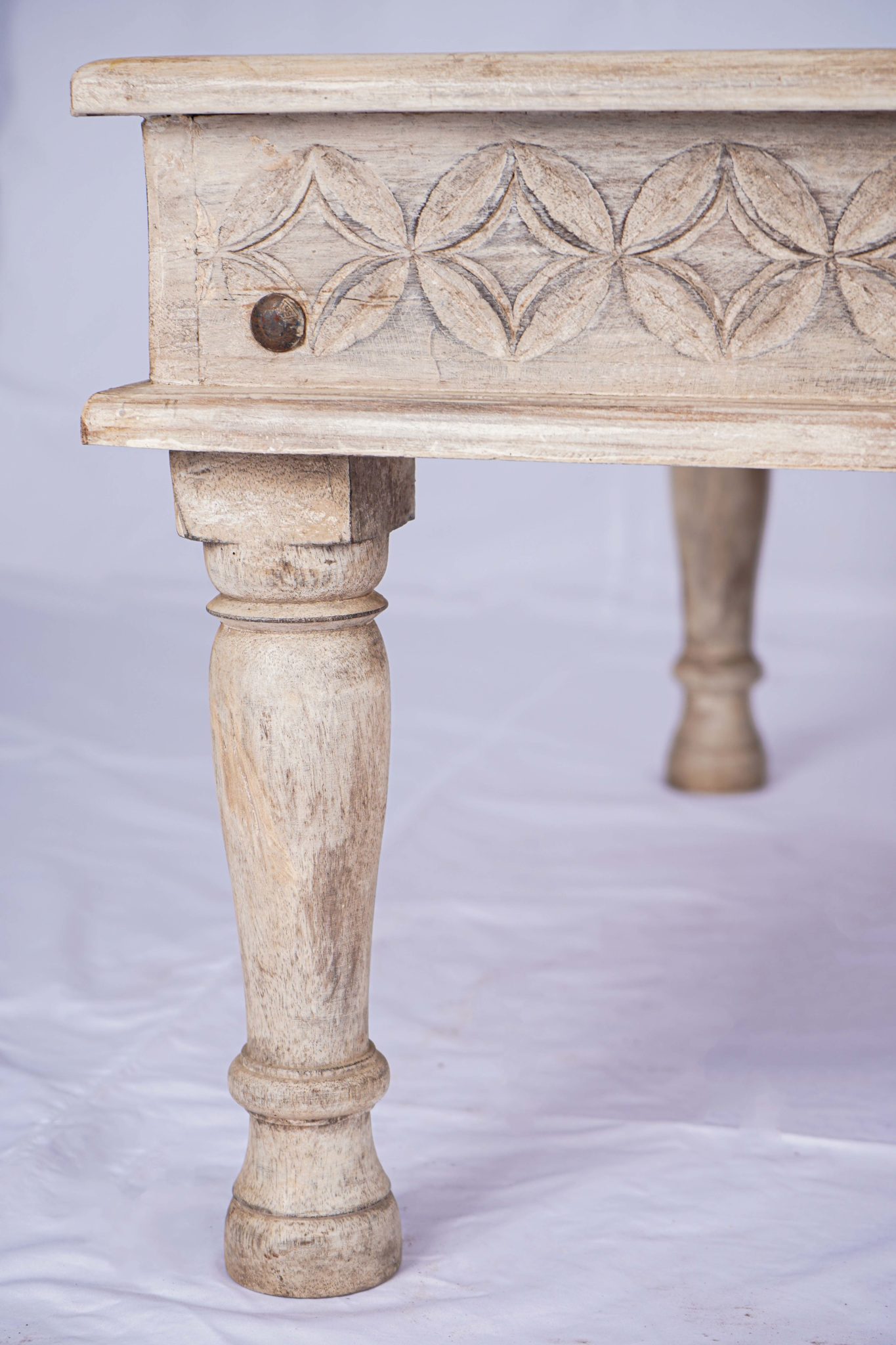 Vintage Indian Hand Carved Wooden Table basse/côté Handmade. 