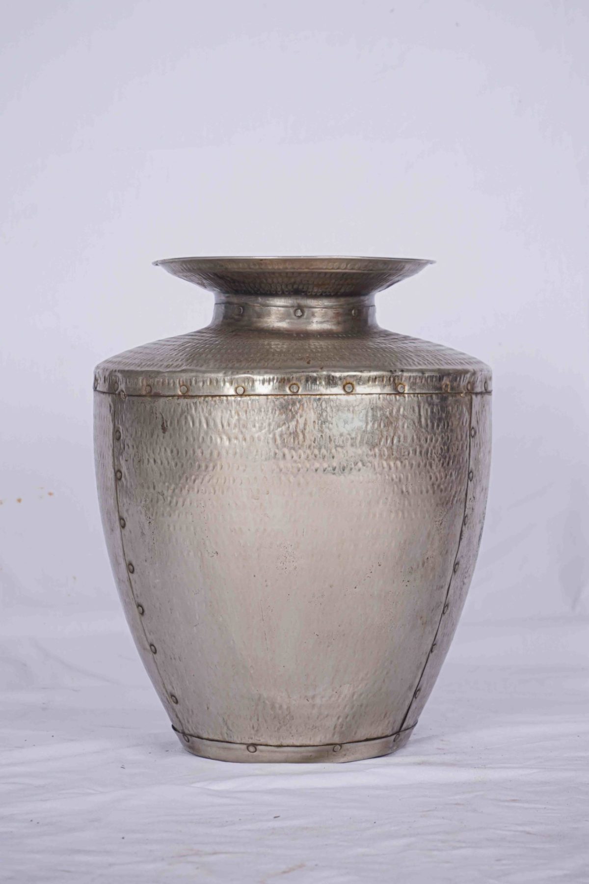 Asian Home Decoration Pot Silver Plated from India