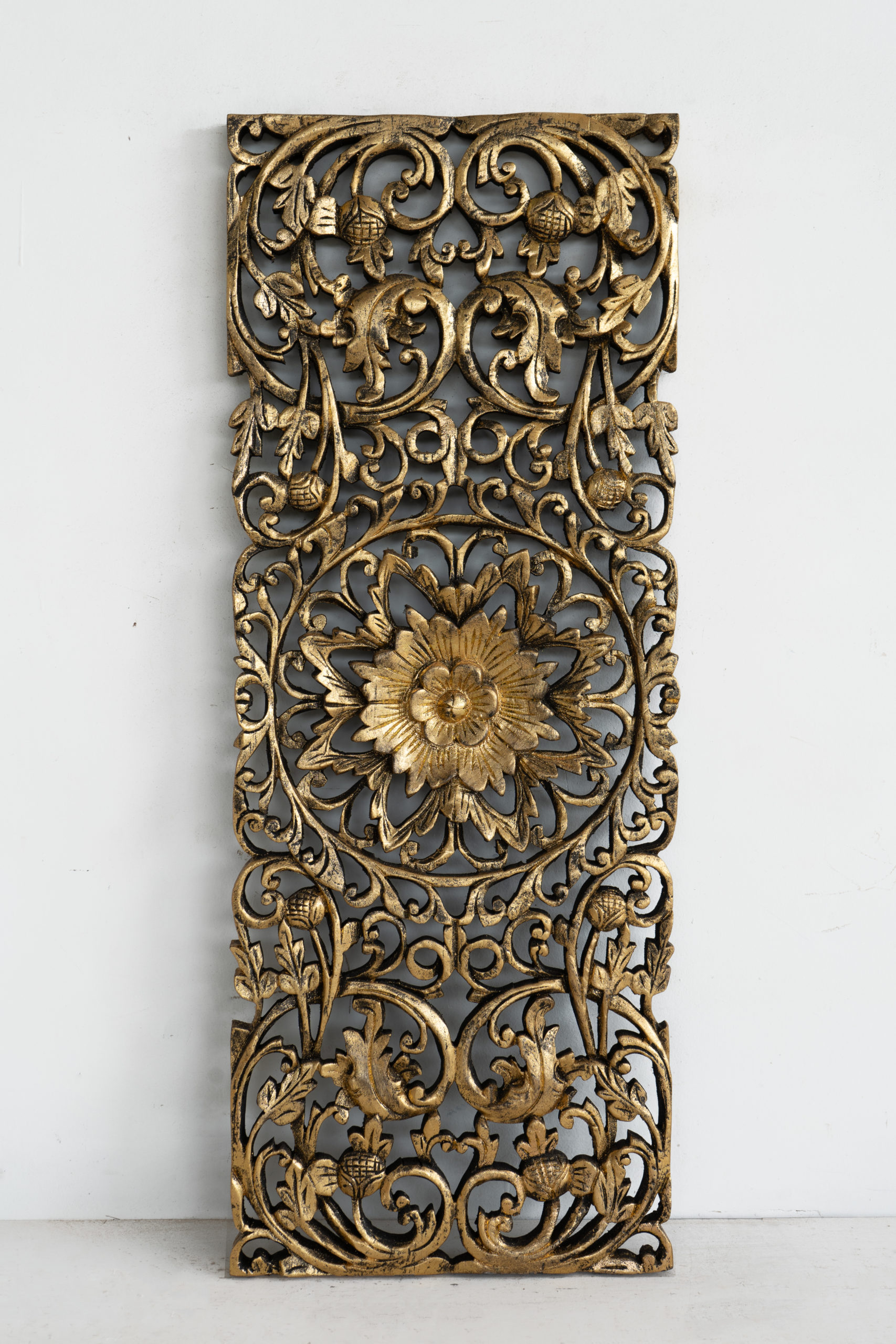 Salvation Give scratch Antique Gilded Gold Vertical Wall Decor