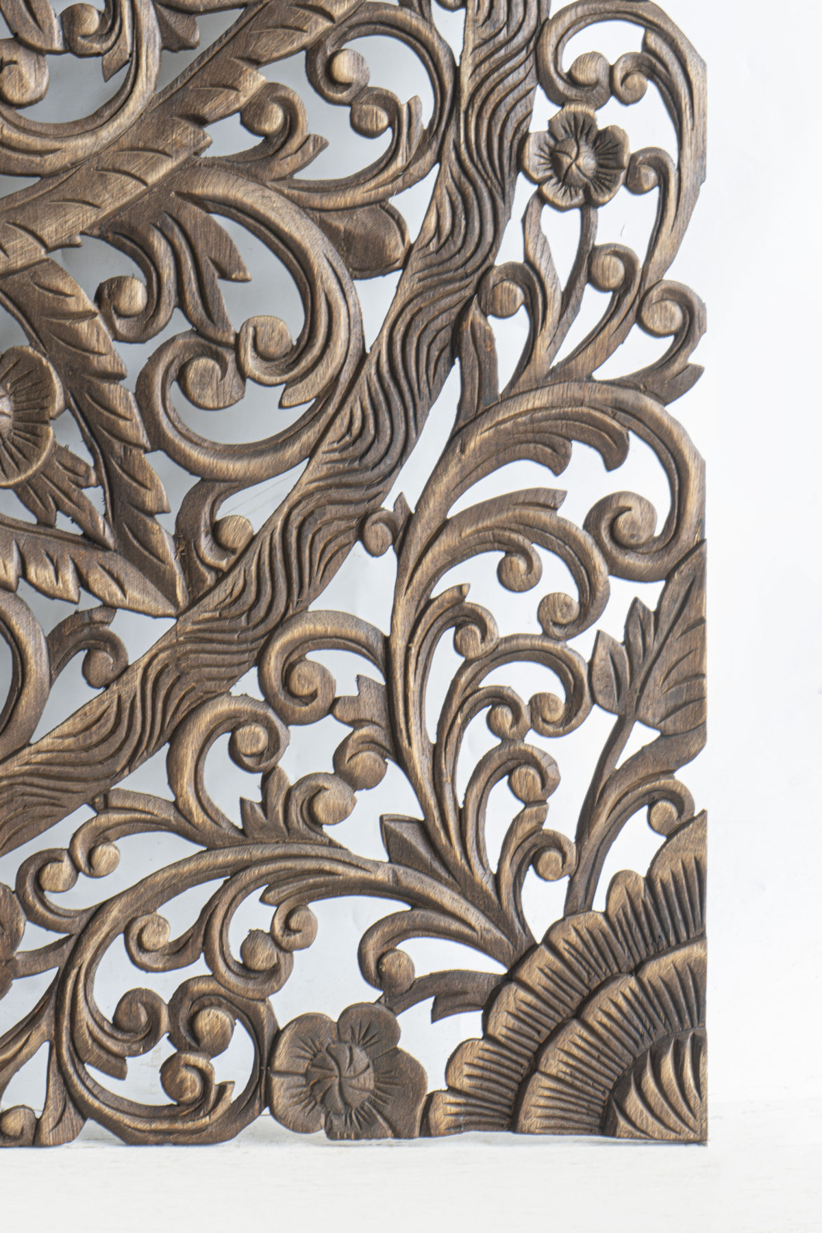 Medallion Wood Wall For Queen Bed Siam Sawadee