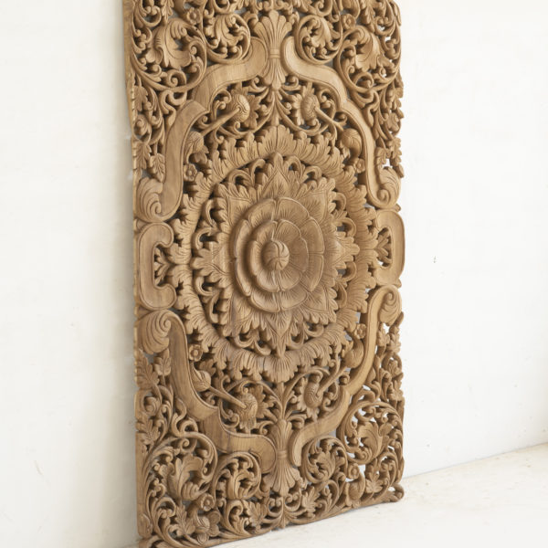 Eco-friendly reclaimed wooden panel