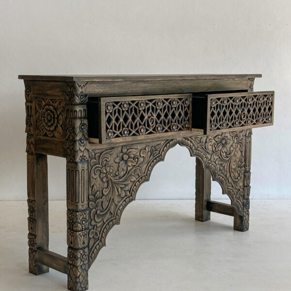 Entrance carved cabinet in wood