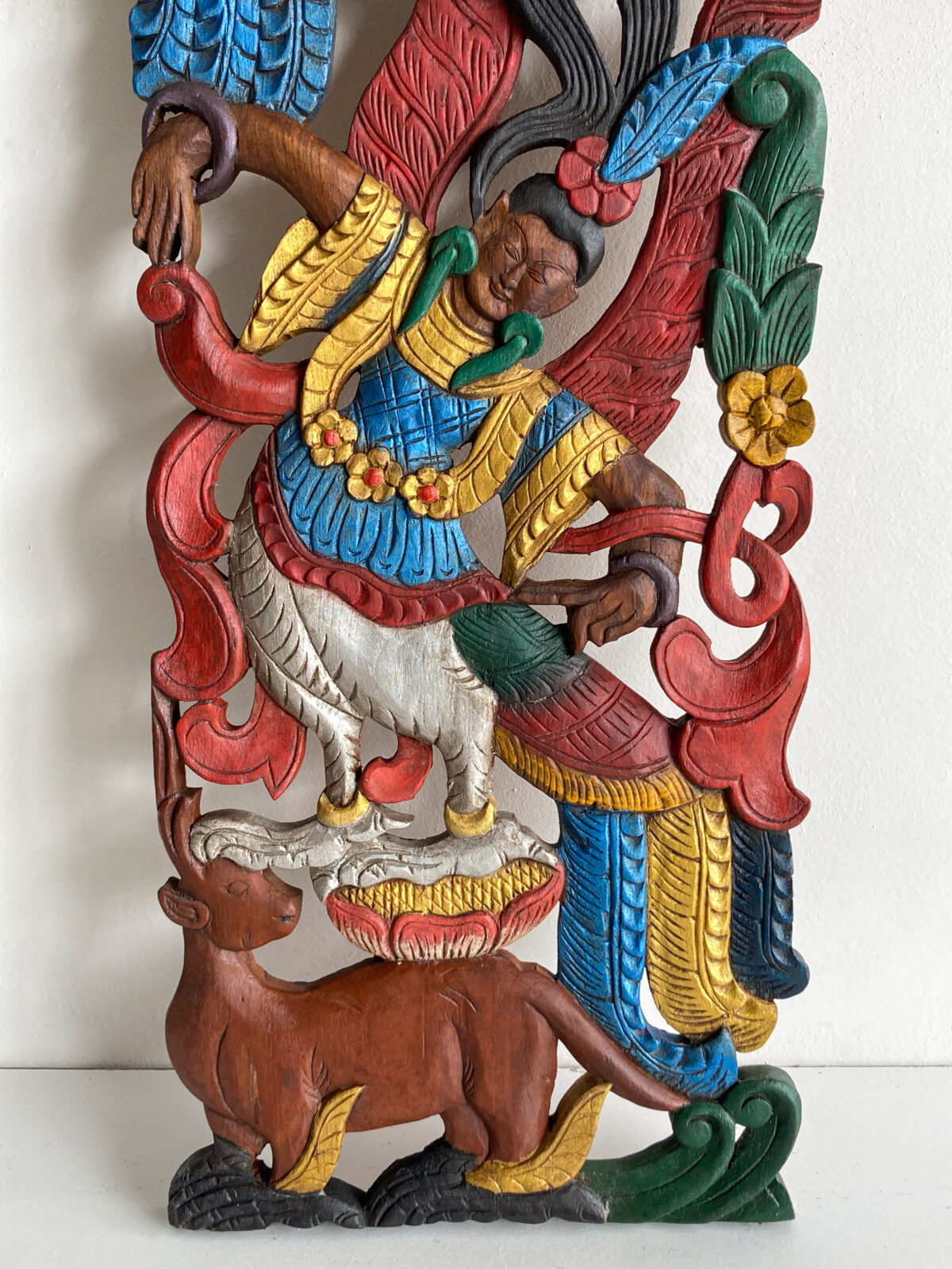 Bird dancing carving from Asia