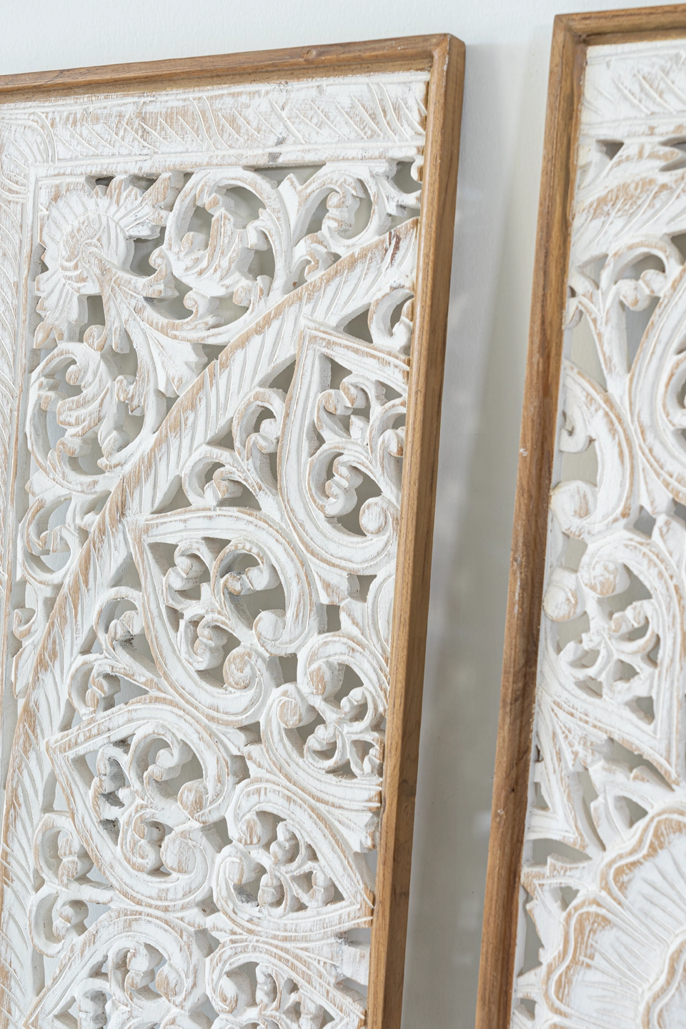 Wall-art-hanging-set-of-3-panels-decorative-pendant-with-framing-whitewash-36-inches-3 Close up wood carved details of Mandala wall art hanging